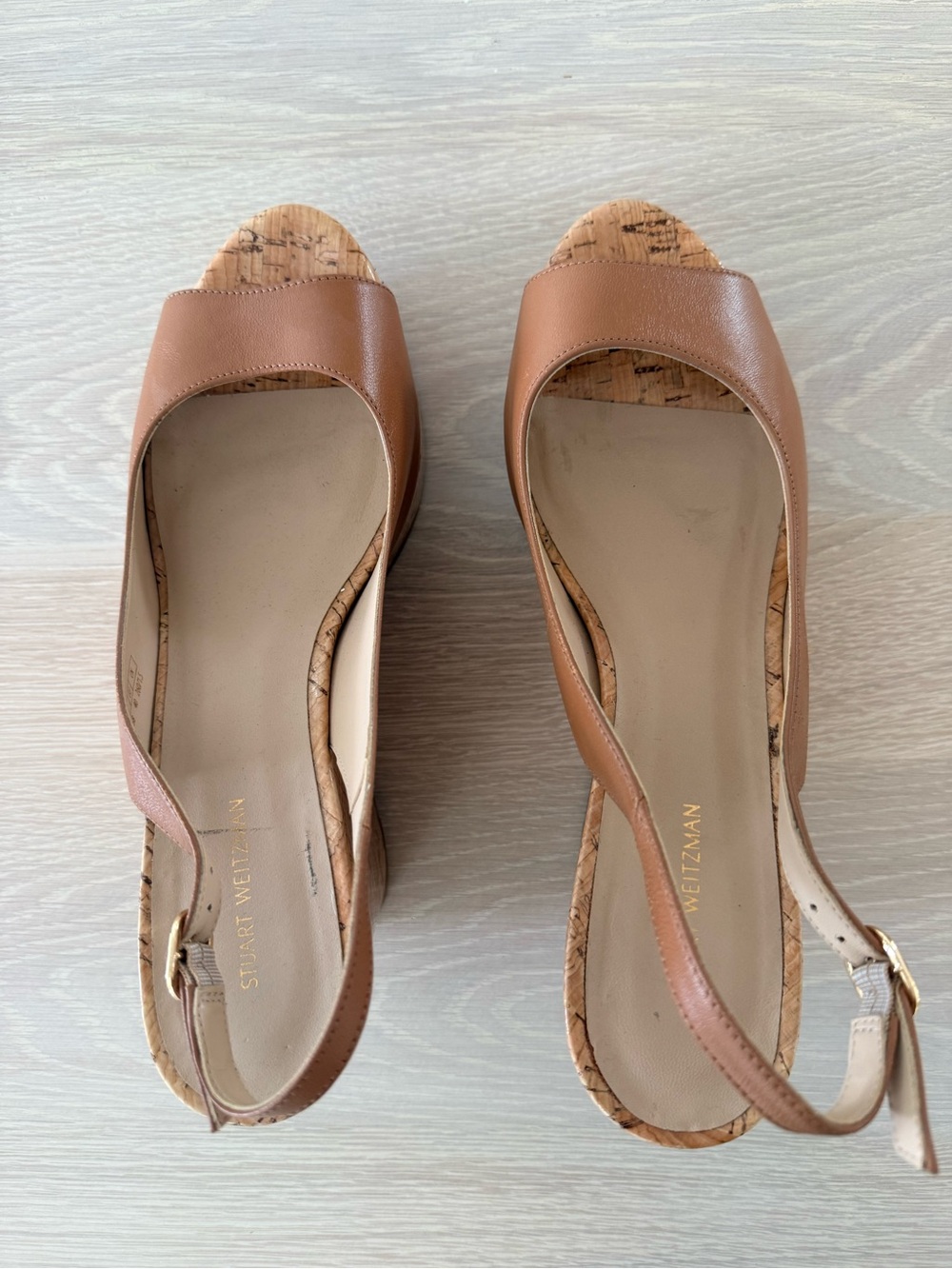 Stuart Weitzman Tan Cork Wedge Slingback Sandals 9.5 never worn - Picture 3 of 7
